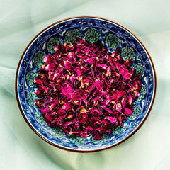 Rose Petals Tea (Rosa centifolia)